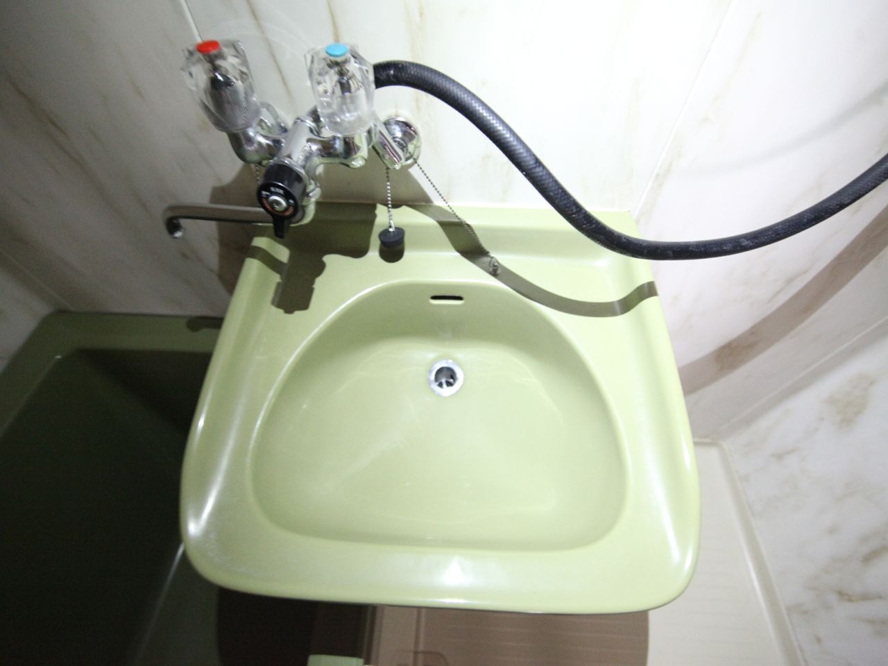 Washroom. Bathroom ・ Wash basin