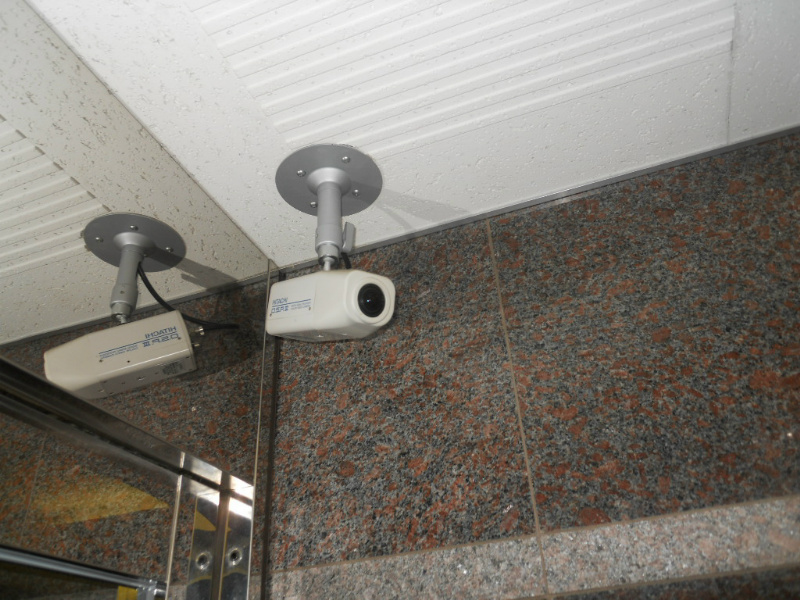 Security. Security cameras (Entrance)