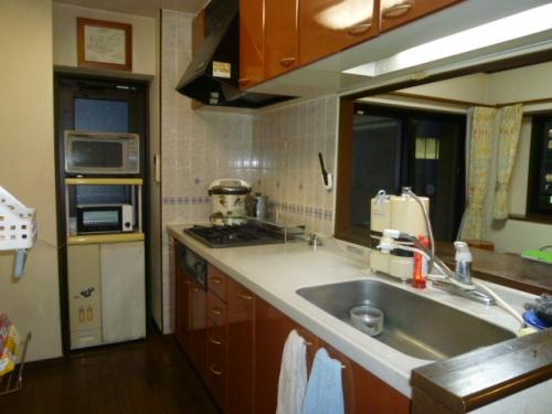 Kitchen. Room (May 2013) Shooting