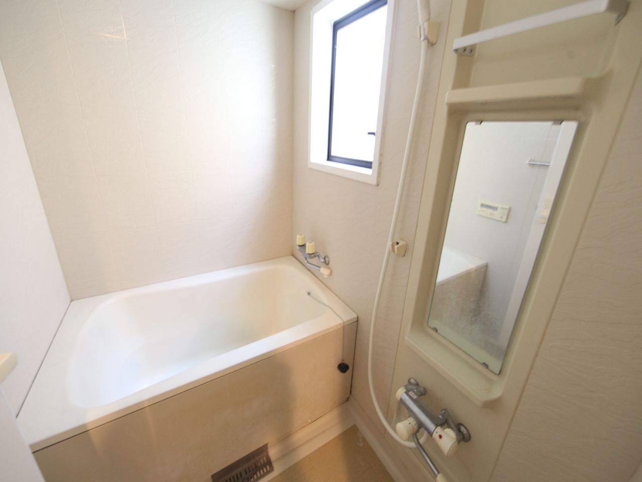 Bath. Bathroom (bath separate toilet) with a window (ventilation good)