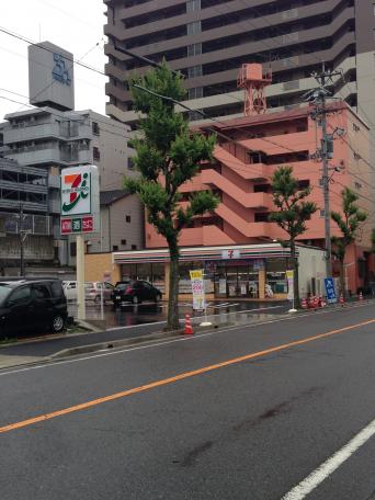 Convenience store. Seven-Eleven Nagoya Masaki 2-chome up (convenience store) 238m