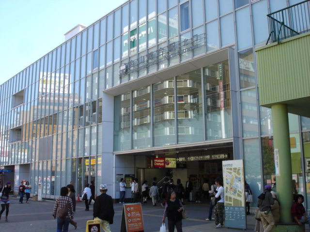 Shopping centre. 630m to Arsenal Kanayama (shopping center)