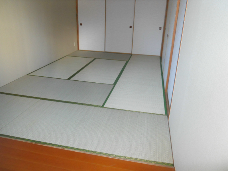 Other room space. Japanese-style room 7.5 quires