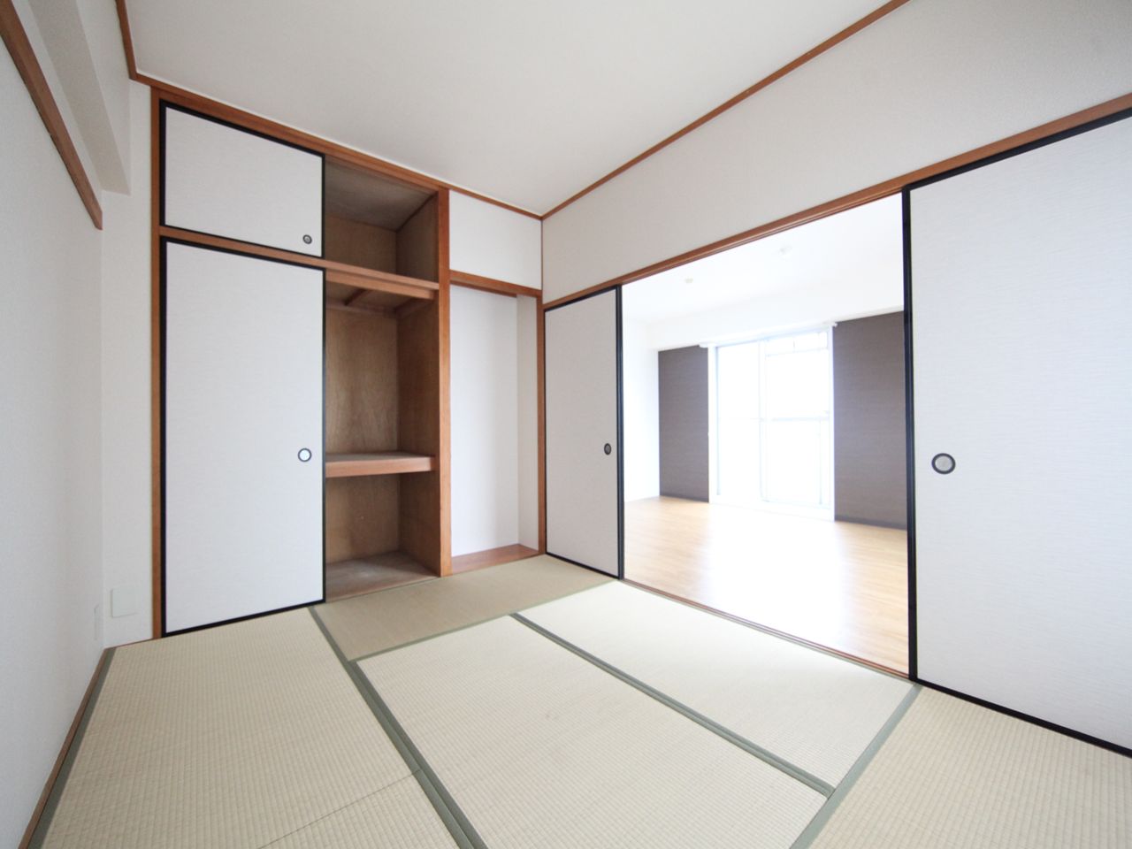 Receipt. Japanese-style room 6 quires With closet (storage enhancement)