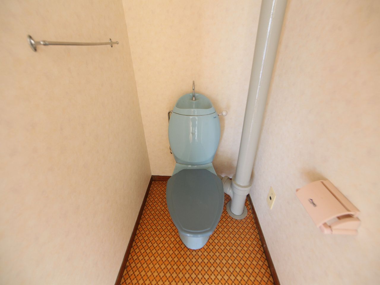 Toilet. toilet Warm water washing toilet seat mounting Allowed