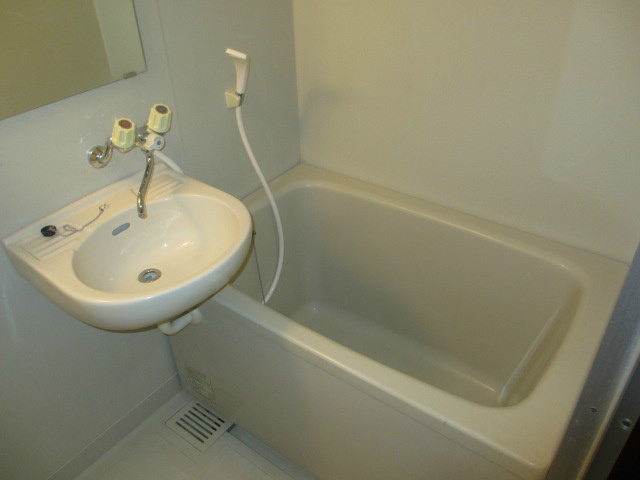 Bath. bathroom ・ Wash basin