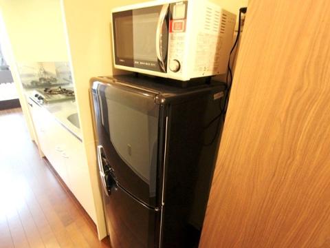 Other room space. Microwave Oven ・ refrigerator