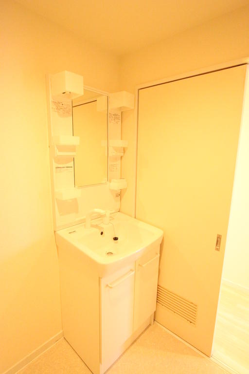 Washroom.  ※ Another property of the Company's construction. Thank you very much to the reference level. 