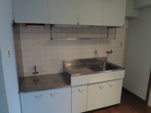 Kitchen. System kitchen