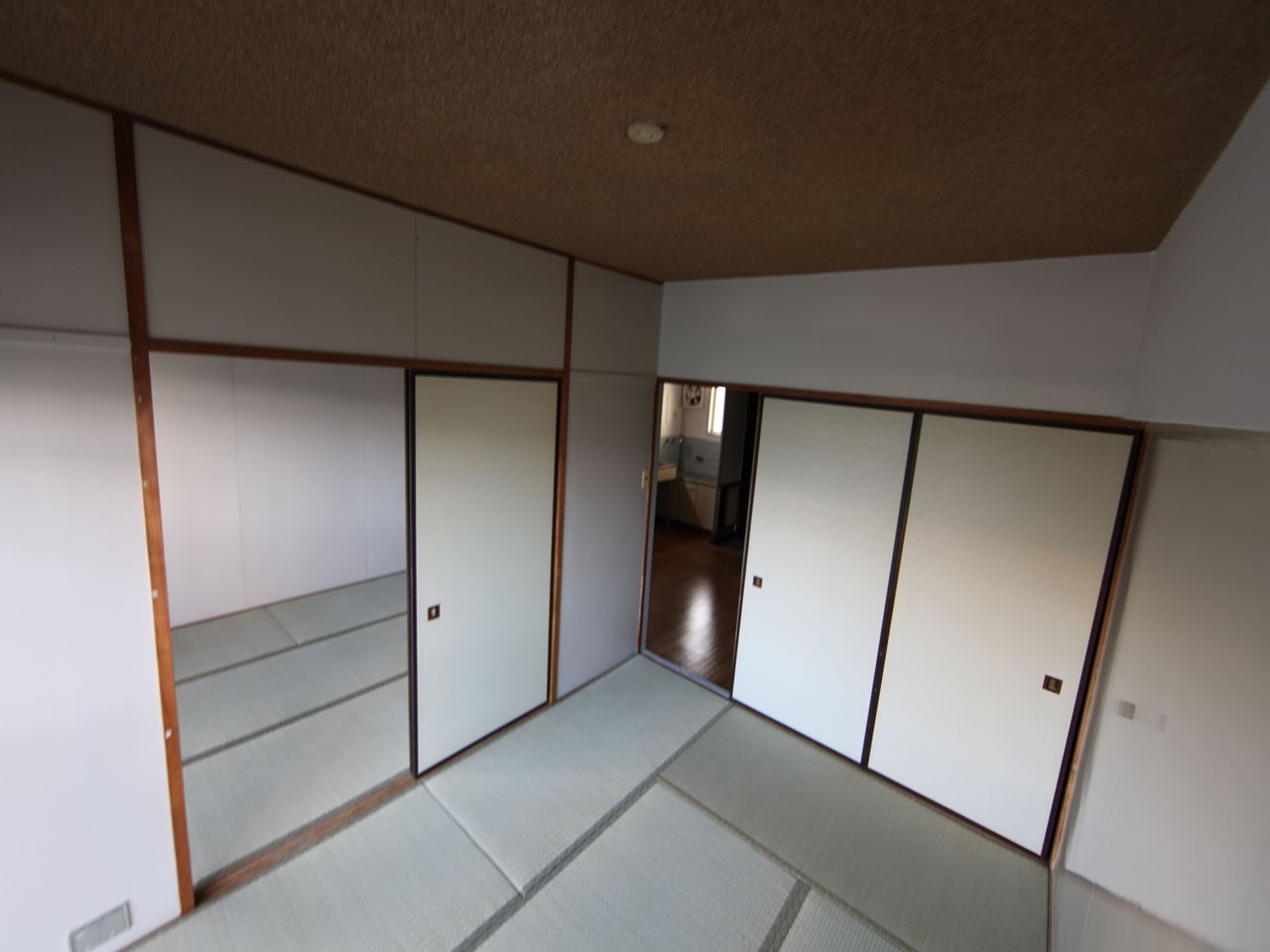 Living and room. Japanese-style room 6 tatami × Japanese-style room 6 quires