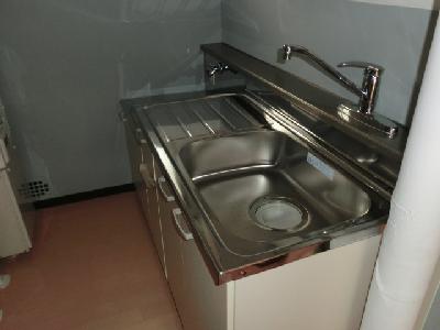 Kitchen. Gas stove installation Allowed