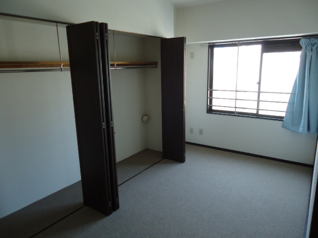 Other room space. Western-style 6.1 Pledge (storage space is also quite spacious)