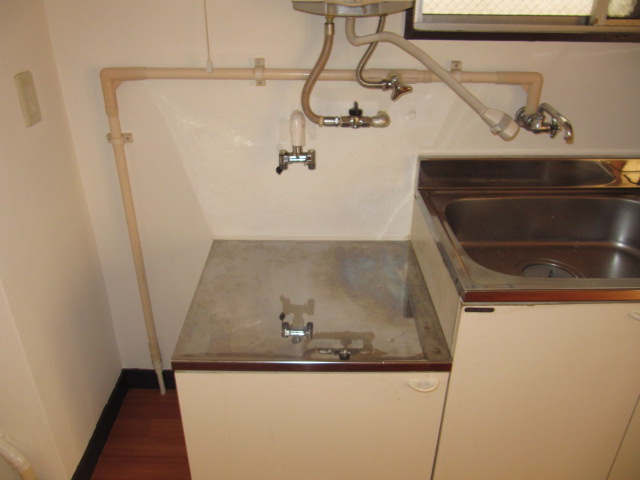 Kitchen. Gas stove installation Allowed