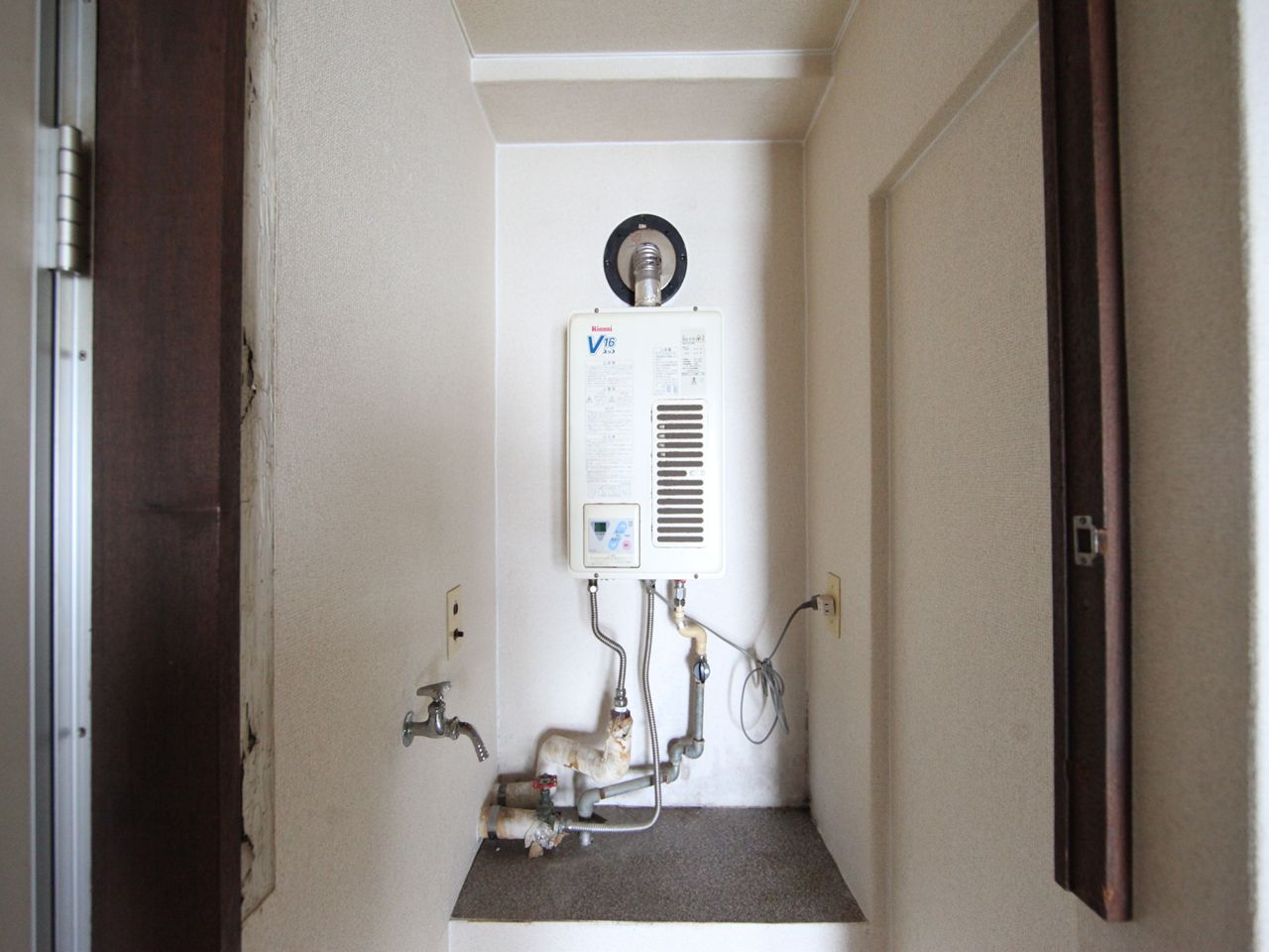 Other. Water heater (You can temperature adjustment)