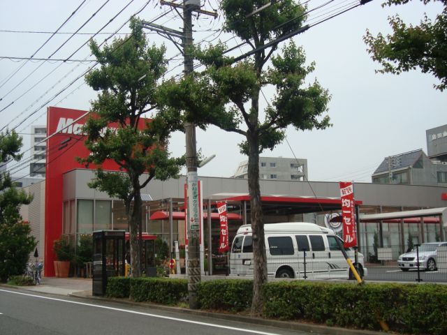 Shopping centre. Matsuzakaya 190m until the store (shopping center)