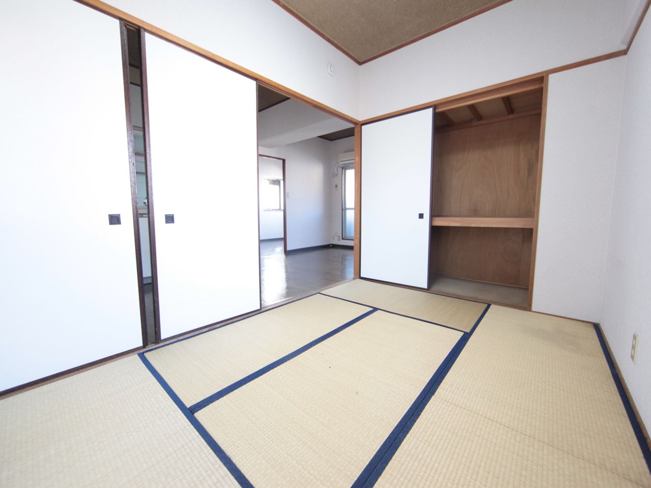 Other. Japanese-style room 6 quires Storage rich have