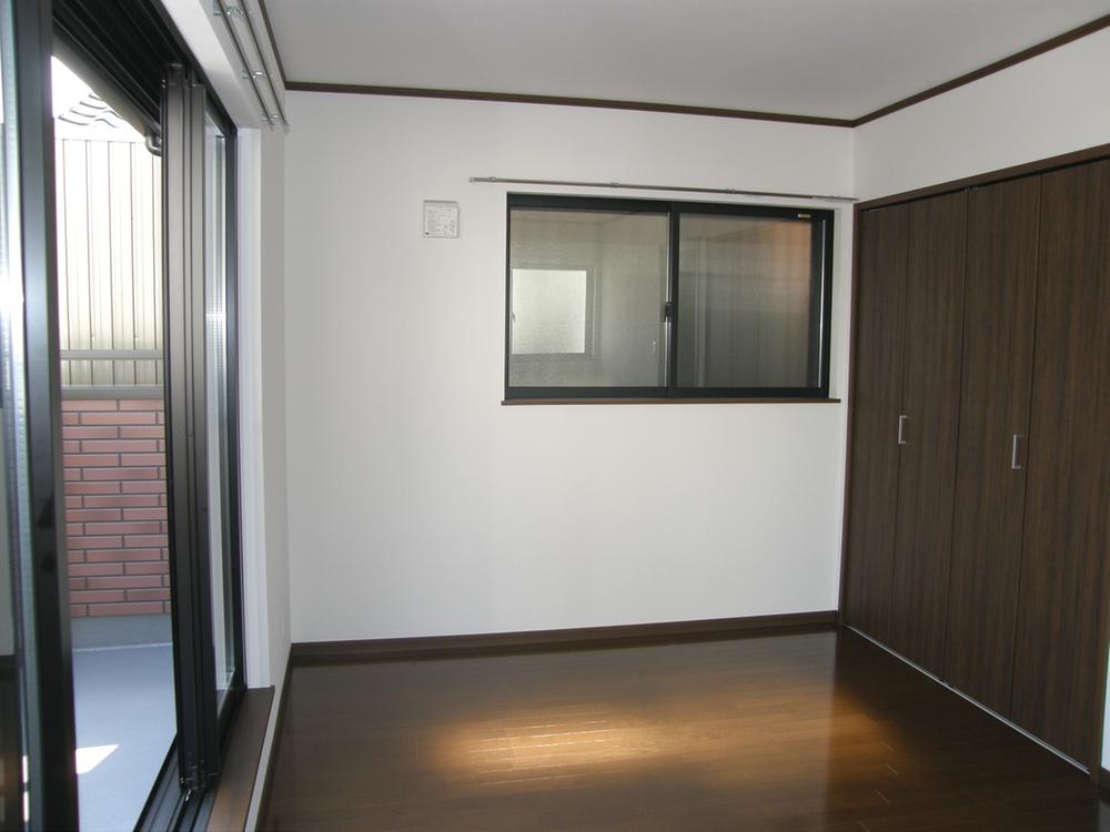 Non-living room.  ■ room, There all rooms net line pipe