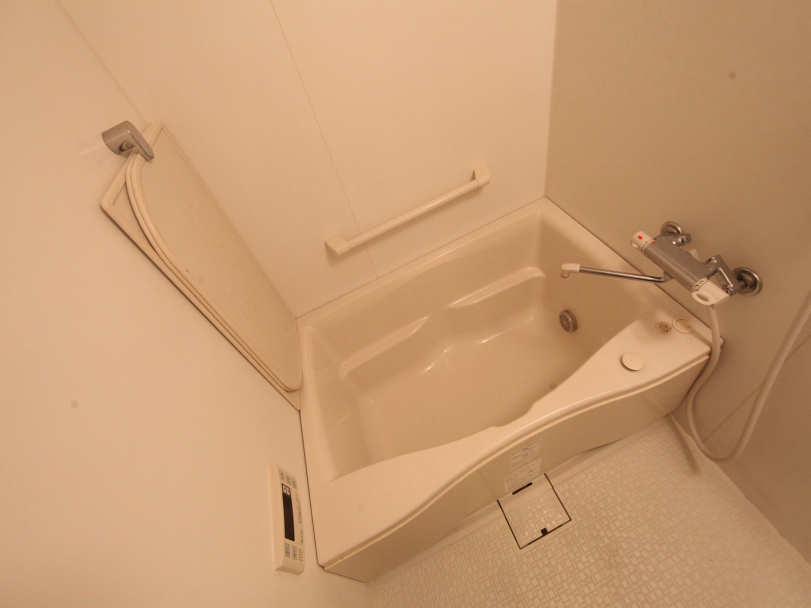Bath. bathroom With reheating Bathroom with heating dryer