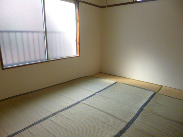 Other room space. Japanese-style room 6 quires