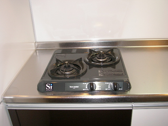 Kitchen. 2 lot gas stoves