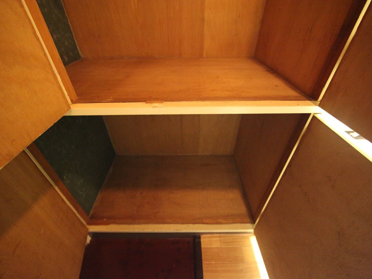 Entrance. Entrance Cupboard With entrance storage