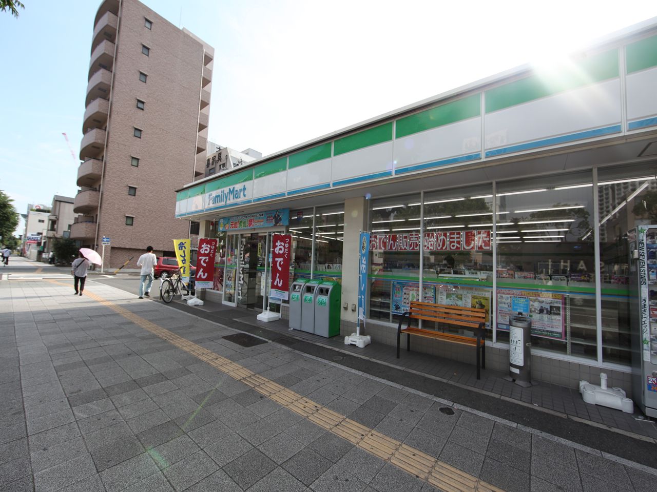 Convenience store. 80m to FamilyMart Kowatari the town store (convenience store)