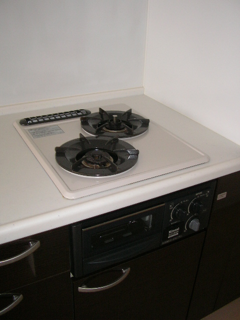 Kitchen. 2 lot gas stoves