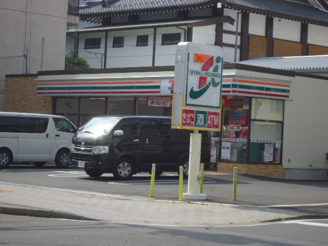 Convenience store. Seven-Eleven Nagoya Matsubara 2-chome up (convenience store) 462m