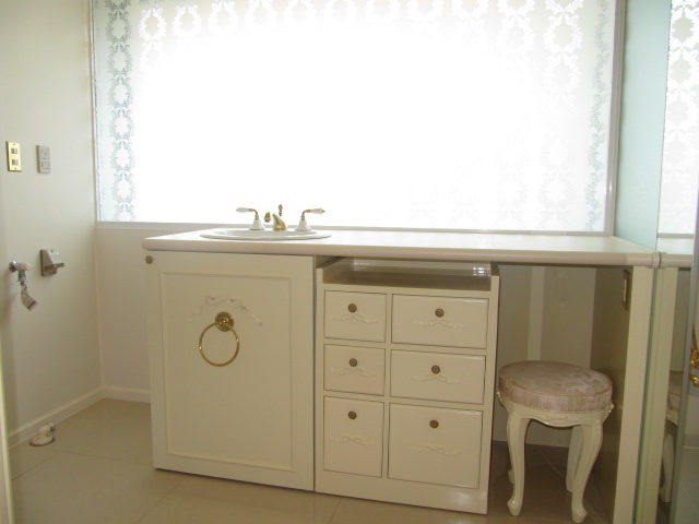 Other room space. Vanity counter