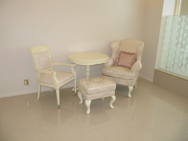 Other room space. Chair ・ Desk (surcharge)