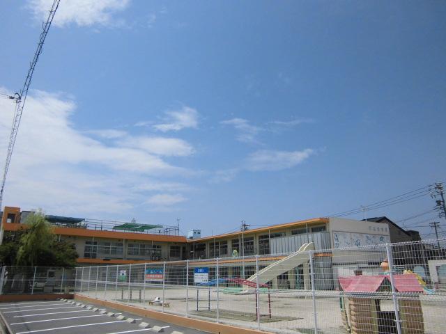 kindergarten ・ Nursery. Launch 854m to nursery school