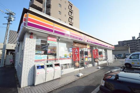 Other. Circle K Higashiokoshi cho chome store up to (other) 421m