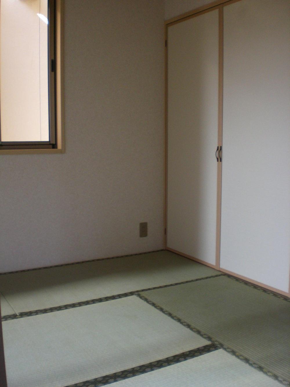 Non-living room. Japanese style room