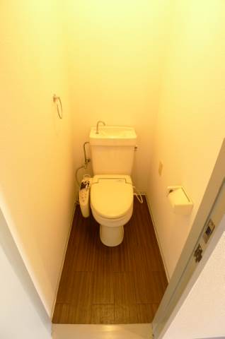 Toilet. Bidet can be installed toilet ☆