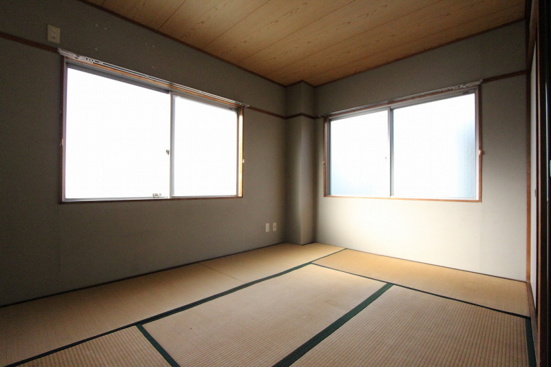 Other room space. Japanese-style room Speaking of Japan!