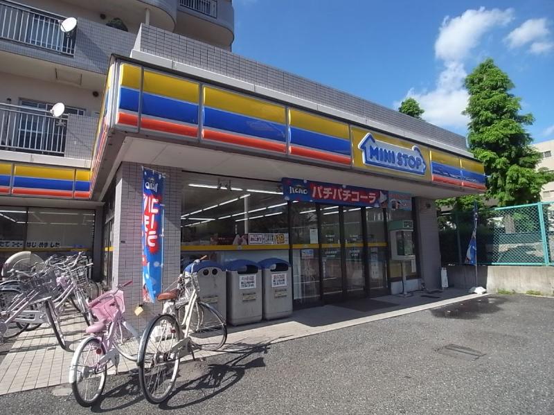 Convenience store. MINISTOP Yaguma store up (convenience store) 72m