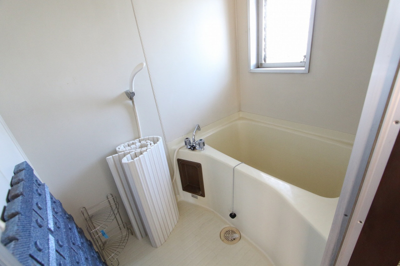 Bath.  ※ When shooting under renovation