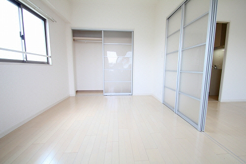 Living and room.  ※ 303, Room interior photograph reference