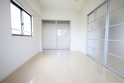 Living and room.  ※ 303, Room interior photograph reference