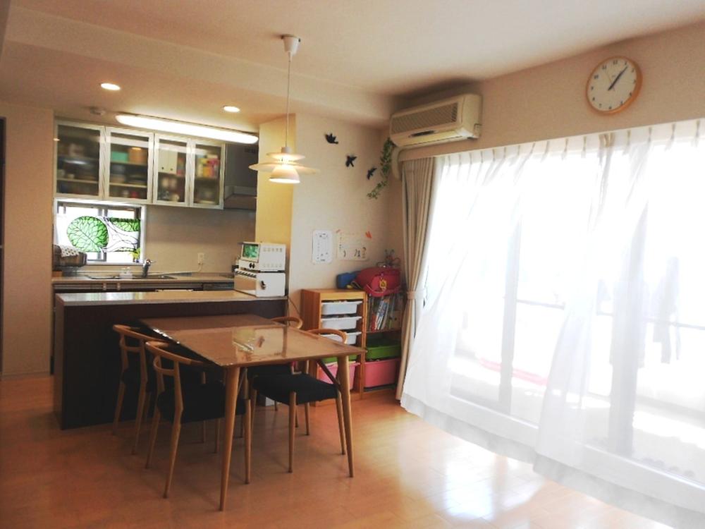 Living. There Kaun'nta housed in the kitchen. (August 2013) Shooting