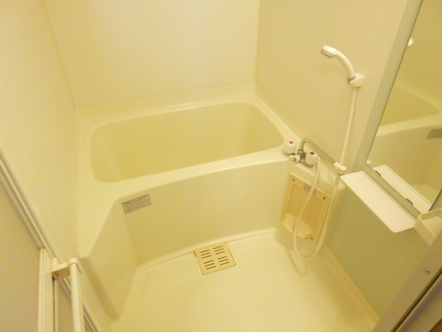 Bath. Auto YuCho function ・ Bathroom with bathroom dryer