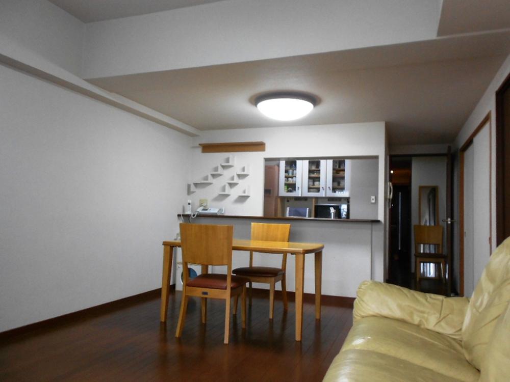 Living. Indoor (10 May 2013) Shooting