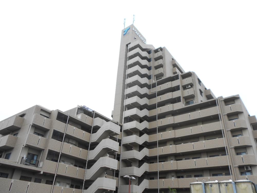 Local appearance photo. North-west side appearance. (October 2013) Shooting