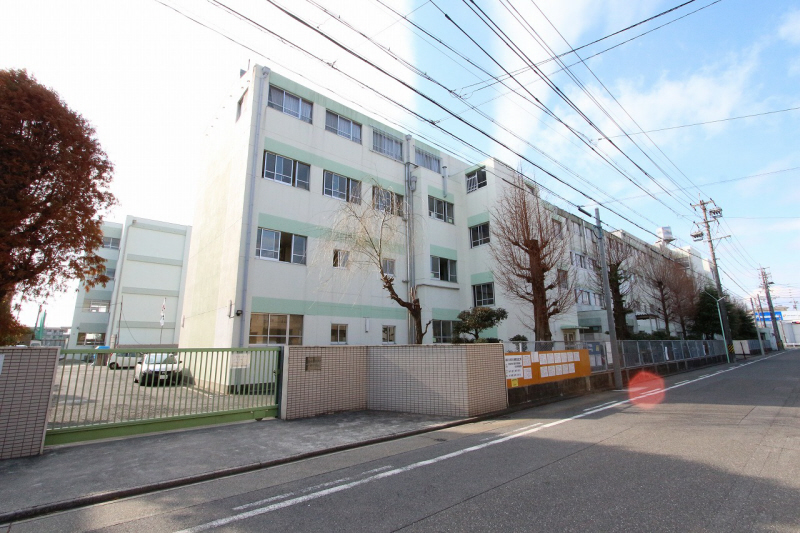 Junior high school. Toshi 1471m until junior high school (junior high school)