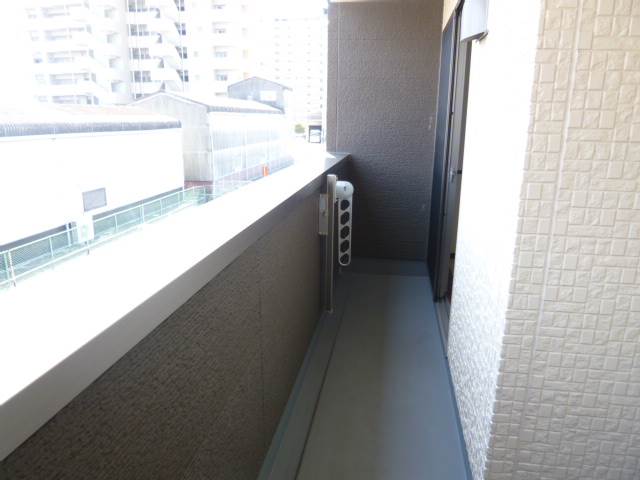 Balcony. Laundry also Jose pat ☆ (Photo Other Room No.)