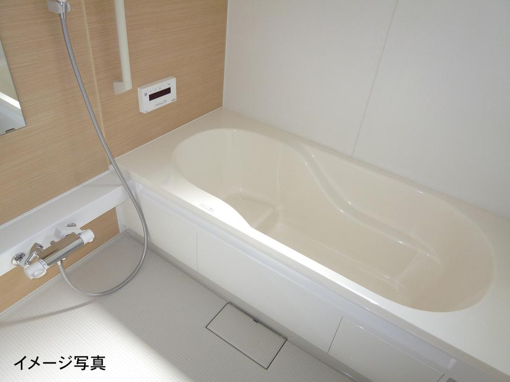 Same specifications photo (bathroom).  ◆ Bathroom dryer with ◆ 