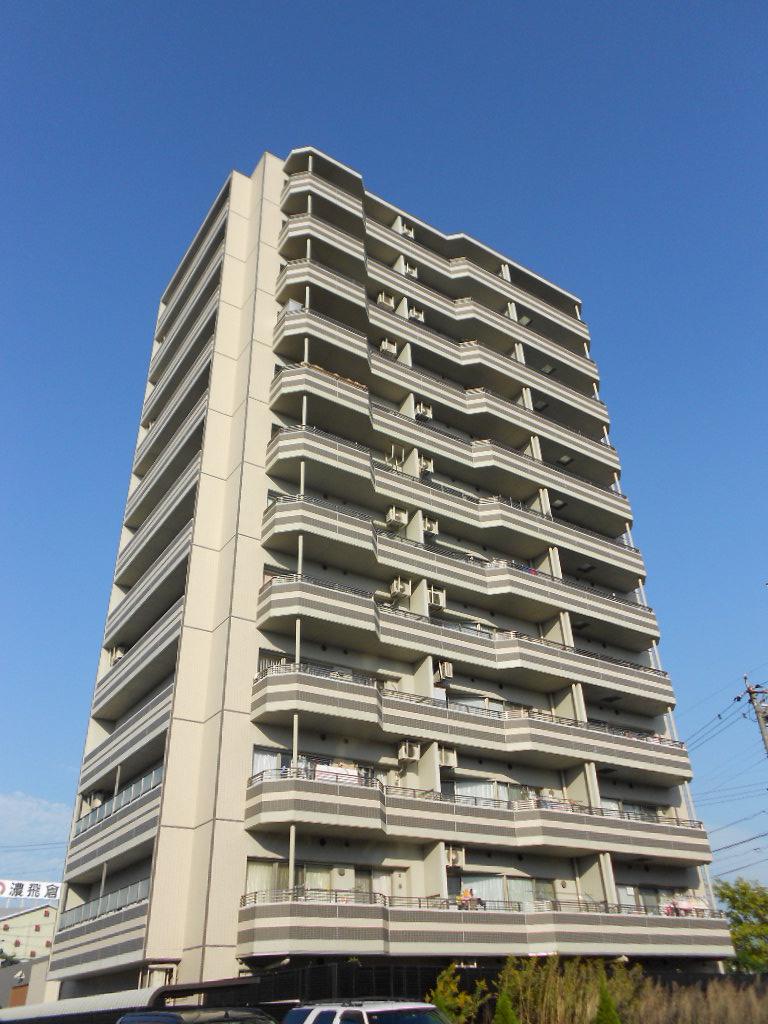 Local appearance photo. Southwest side appearance. (2013 November shooting)