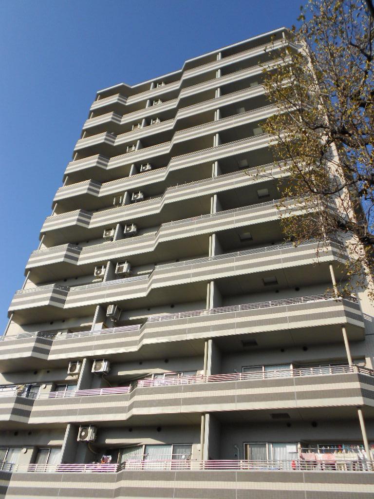 Local appearance photo. It is south appearance. (November 2013) Shooting