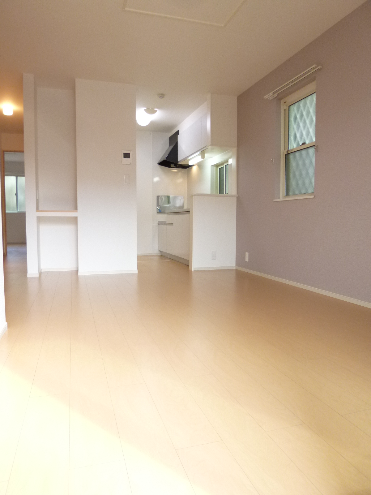 Living and room. Spacious LDK ☆