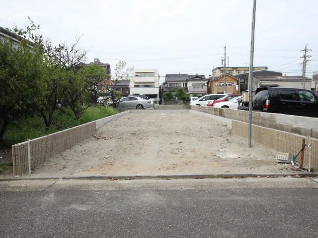 Local appearance photo. Vacant lot August 29, shooting